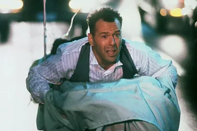 A bagunça gloriosa: o peru de Bruce Willis que virou culto