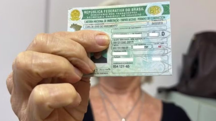 Carteira Nacional de Habilitação (CNH) — Foto: Detran/PI