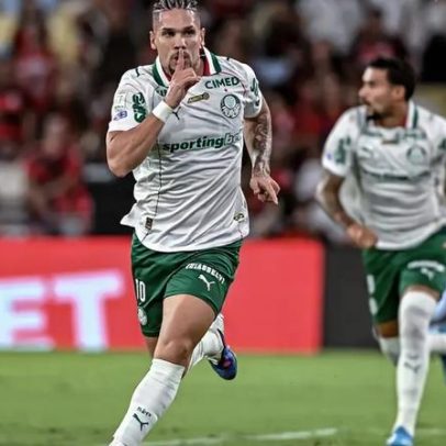 Paulinho explica comemoração após gol contra Flamengo