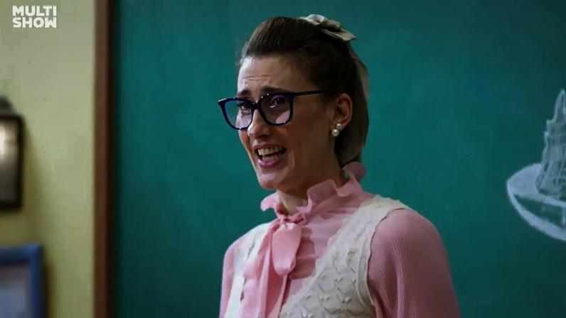 Paola Carosella mostra lado irreverente ao lado de Tatá Werneck e Eduardo Sterblitch