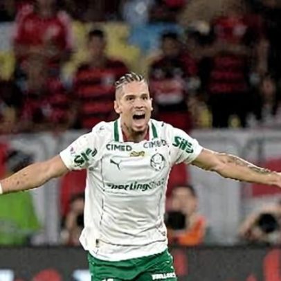 Flaco López, Allan e Paulinho vencem o Flamengo no Maracanã