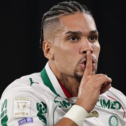 Paulinho é denunciado no STJD por provocação a torcida do Flamengo