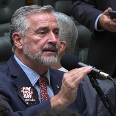 Líder do governo comenta votos contra PEC do 6×1: 22 mais uma vez