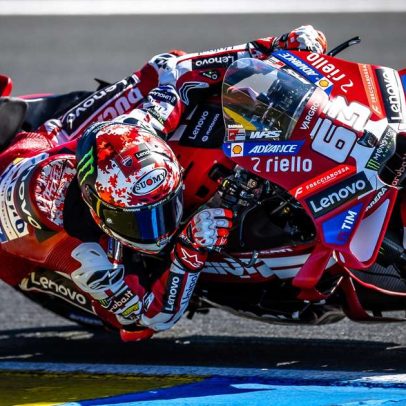 Bagnaia faz volta final e conquista pole no GP da França