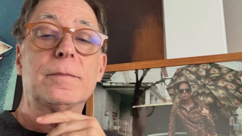 “Eu não sabia, nos meus primeiros dias de eleitor de Lula, que o poder econômico é mais efetivo do que a democracia”, diz Pedro Cardoso