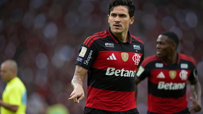 Pedro comemora gol do Flamengo contra o Vasco pelo Campeonato Brasileiro