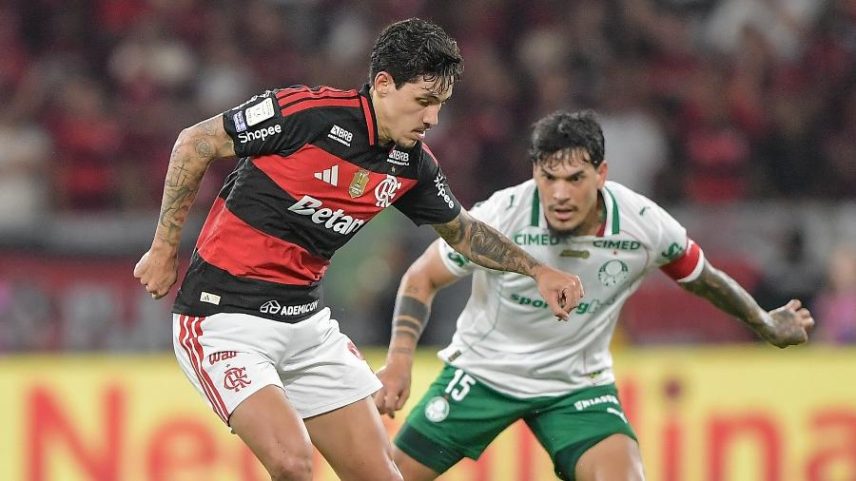Pedro, do Flamengo, durante partida contra o Palmeiras, no Maracanã