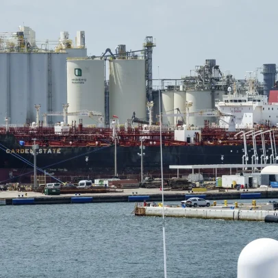 Com bloqueio de Ormuz, EUA registram recorde de exportação de petróleo