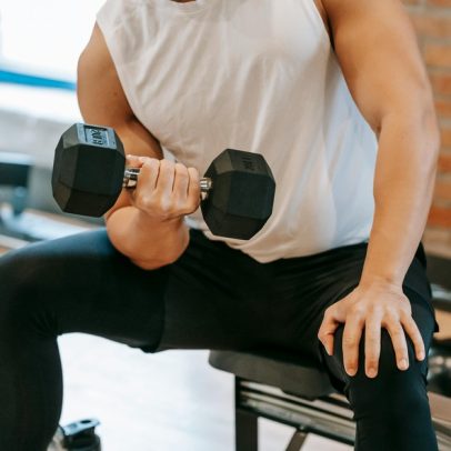 Novo estudo aponta quantas horas de exercício por semana são ideais