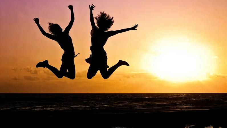 Pessoas mais pacientes, confiantes, altruístas e cooperativas relataram níveis mais elevados de felicidade e satisfação com a vida, indica o estudo