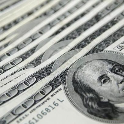 Fluxo cambial fica positivo em US$ 3,027 bilhões na semana até 15 de maio