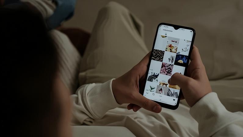 Descubra como funciona o Instants, conheça suas principais características e veja como desativar o novo recurso do Instagram.
