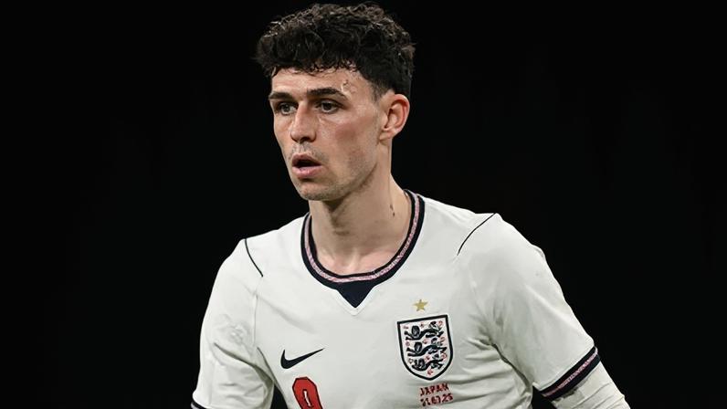 Phil Foden, do Manchester City, durante o amistoso entre Inglaterra e Japão