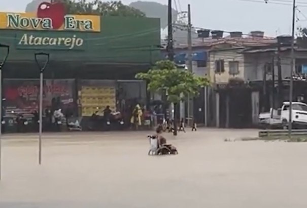 A Apac (Agência Pernambucana de Águas e Clima) colocou a Região Metropolitana do Recife e a Zona da Mata Norte, em Pernambuco, em estado de alerta, com indicação vermelha, a mais grave