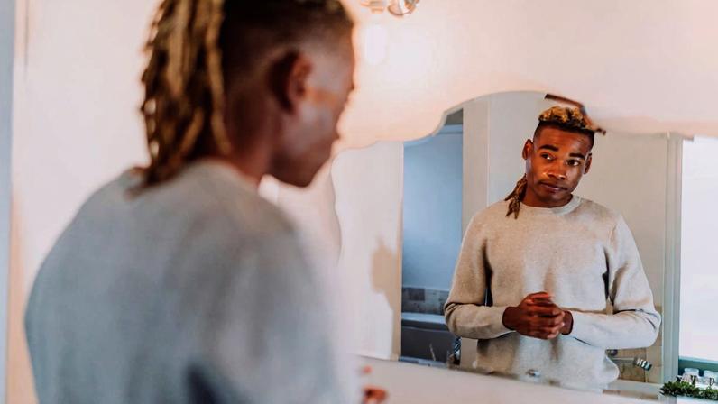 Frio exige atenção: 6 dicas para manter a pele masculina saudável