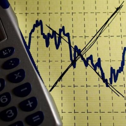 Petróleo e juros globais pressionam humor em dia com IPCA e CPI nos EUA
