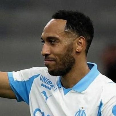 Aubameyang é afastado do Marseille após brincadeira com extintor
