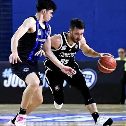 Ao vivo: Pinheiros enfrenta Corinthians na semifinal do NBB, jogo 1
