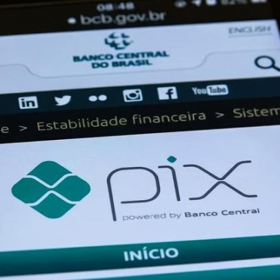 PIX fora do ar: clientes do Nubank e da Caixa relatam instabilidade