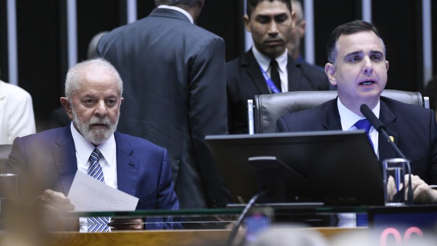 Integrantes do PT também esperam que Lula 'entre em campo' para resolver a construção do palanque em Minas