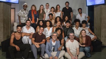 Equipe, direção e elenco participam do workshop da novela 'Por Você'.
