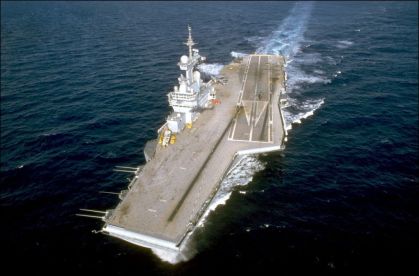 Porta-aviões "Charles de Gaulle" na França