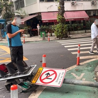 Poste cai sobre calçada e fere pessoa em Copacabana