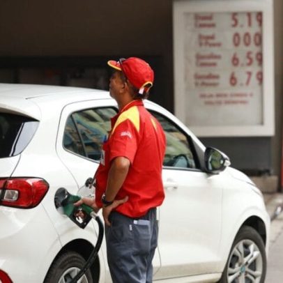 Governo Lula anuncia subvenção para frear preço da gasolina