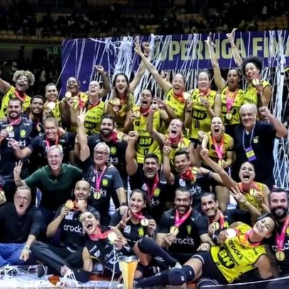 Praia Clube vence Minas e conquista a Superliga Feminina de vôlei