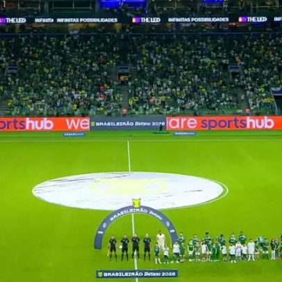 Santos atrasa chegada ao estádio e gera cena no clássico contra o Palmeiras