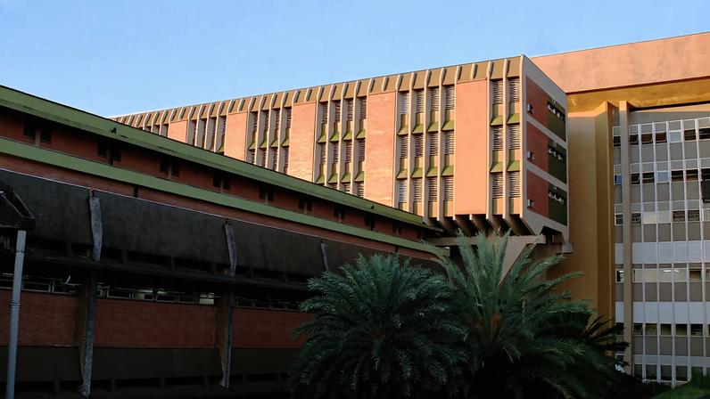 Vista do campus da Unicamp em Campinas ao entardecer. Créditos: Banco de Imagens — Imprensa — Hospital de Clínicas (HC).