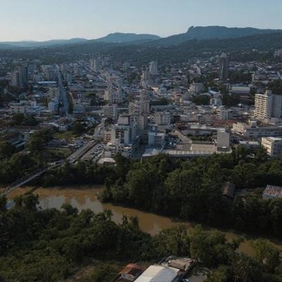 Concurso UNESP Assis SP abre 4 vagas para todos os níveis