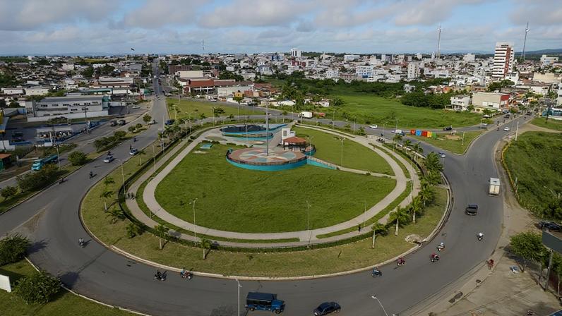 Vista aérea da área central de Surubim, no Agreste pernambucano. Crédito: Portal da Cidade Surubim.