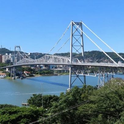 Concurso FAHECE em Florianópolis oferece 2 vagas para assistente de laboratório