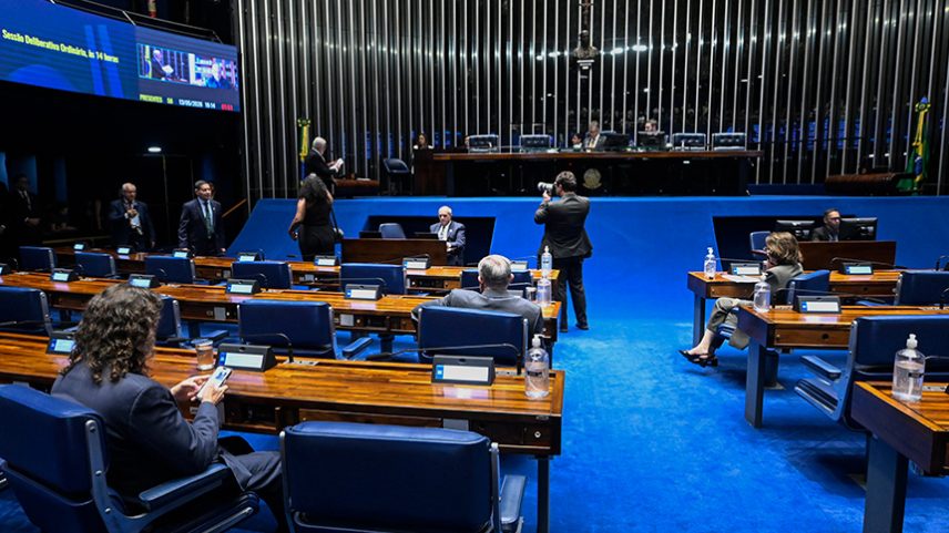 Mesa: 4º secretário da Mesa do Senado Federal, senador Laércio Oliveira (PP-SE); secretário-geral da Mesa do Senado Federal, Danilo Augusto Barboza de Aguiar.