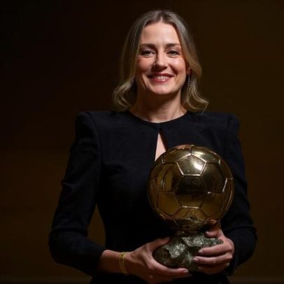 Alexia Putellas anuncia saída do Barcelona após 14 anos