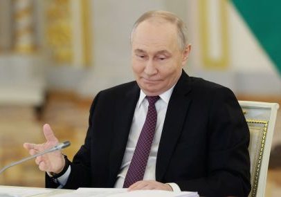Putin afirma que Rússia continuará modernizando forças nucleares