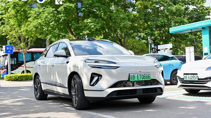 A montadora também anunciou que toda a sua linha de veículos poderá ser equipada com LiDAR — Foto: Reprodução/BYD