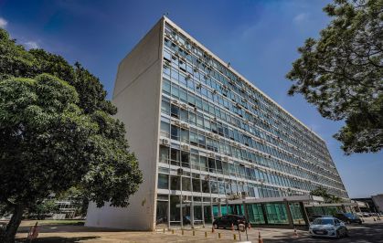 Prédio do Ministério da Fazenda, na Esplanada dos MInistérios, em Brasília