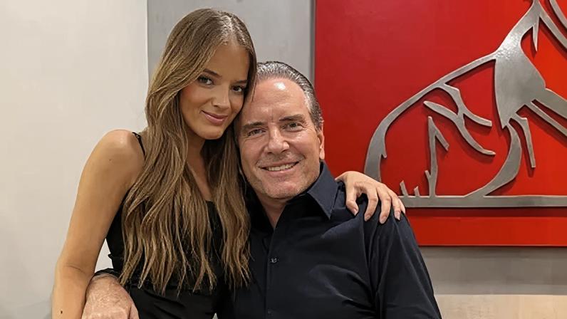 Rafa Justus faz surpresa ao pai, Roberto Justus, em aniversário