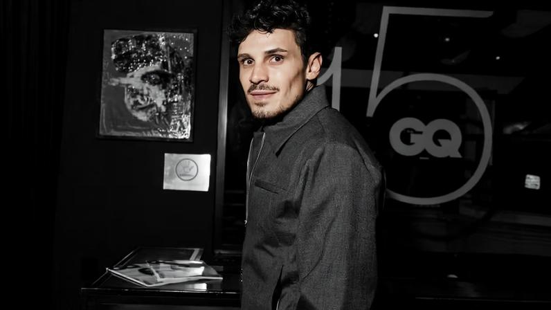 Raphael Veiga em evento da revista GQ Brasil — Foto: Alê Virgilio