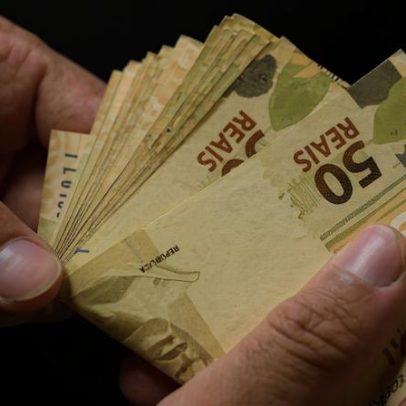 Brasileiros ainda podem resgatar R$ 4,9 bilhões de dinheiro esquecido