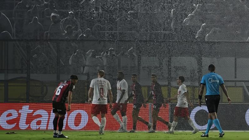 Red Bull Bragantino x Vitória teve menos de 2 mil pagantes
