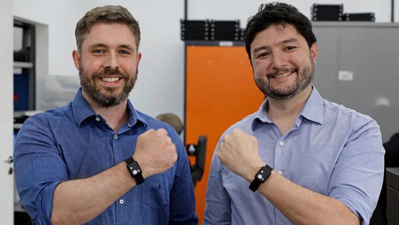 Luis Filipe Fragoso Rossi e Rodrigo Trevisan Okamoto são fundadores da Condor Instruments — Foto: Divulgação
