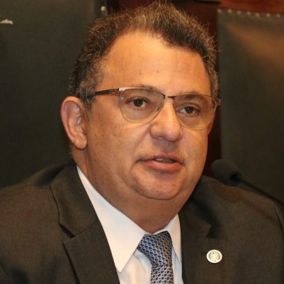Desembargador, ex-PGR e ex-secretário do Rio, entre alvos de operação da PF