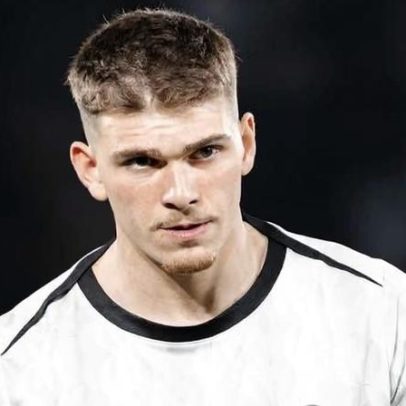 Futuro do gol brasileiro pode ficar no banco na final da Champions