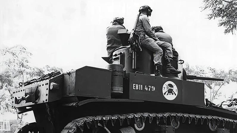 Brasil, São Paulo, SP. 01/04/1964. Tanque do exército ocupa ruas de São Paulo durante o Golpe de 64. A Revolução derrubou o presidente João Goulart e instalou a ditadura militar no País.
