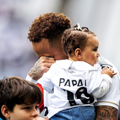 Criança pede convocação de Neymar em oração, jogador diz que vai dar tudo certo