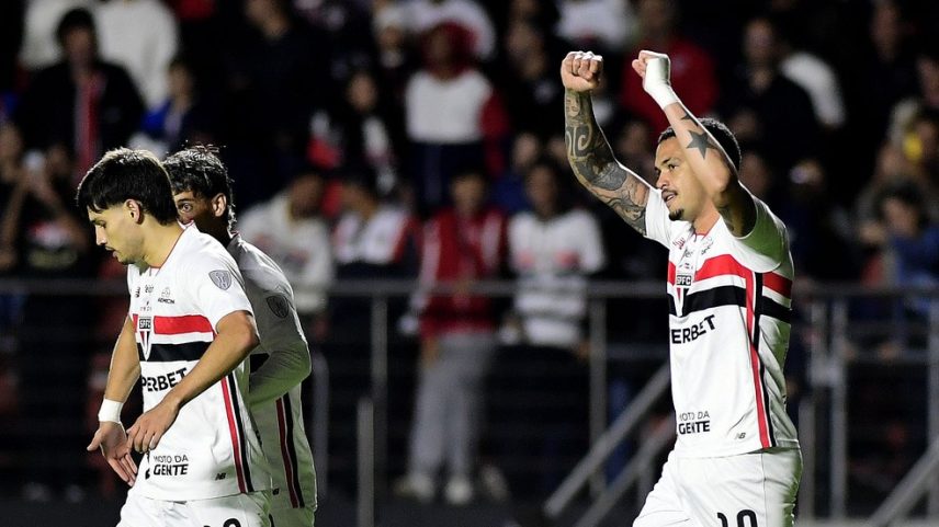 Luciano marcou em duelo com o Millonarios — Foto: Marcos Ribolli