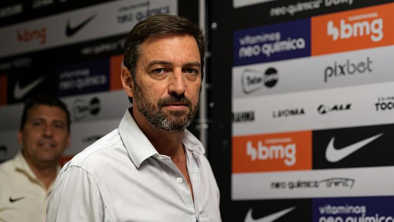 Duilio Monteiro Alves, ex-presidente do Corinthians — Foto: Marcos Ribolli